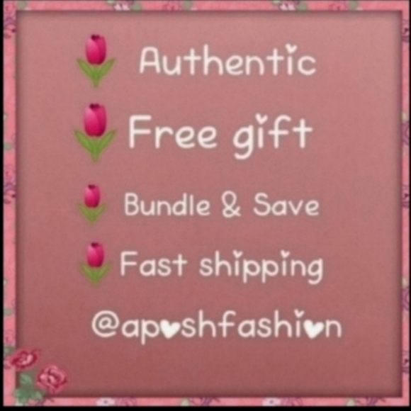 Victoria's Secret Heart Packable Tote Bag - Picture 8 of 9